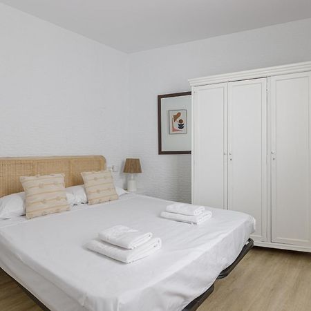 Caterina Pedregalejo Apartment Malaga Exterior photo
